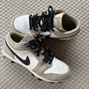 Nike Jordan 1 Retro MCS low baseball cleat sneaker